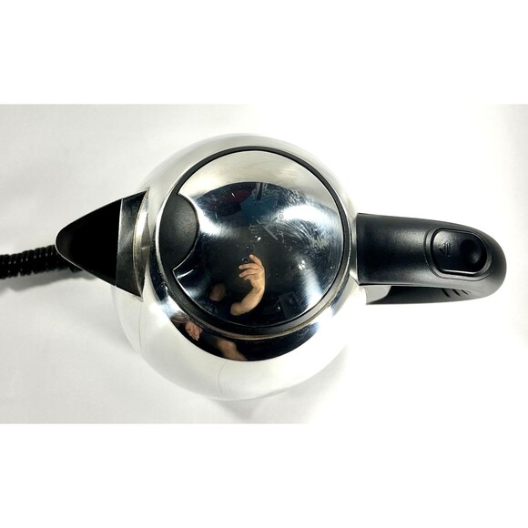 Aroma 1.8L Electric Kettle AWK-1258 With Power Base Tested - Picture 7 of 14